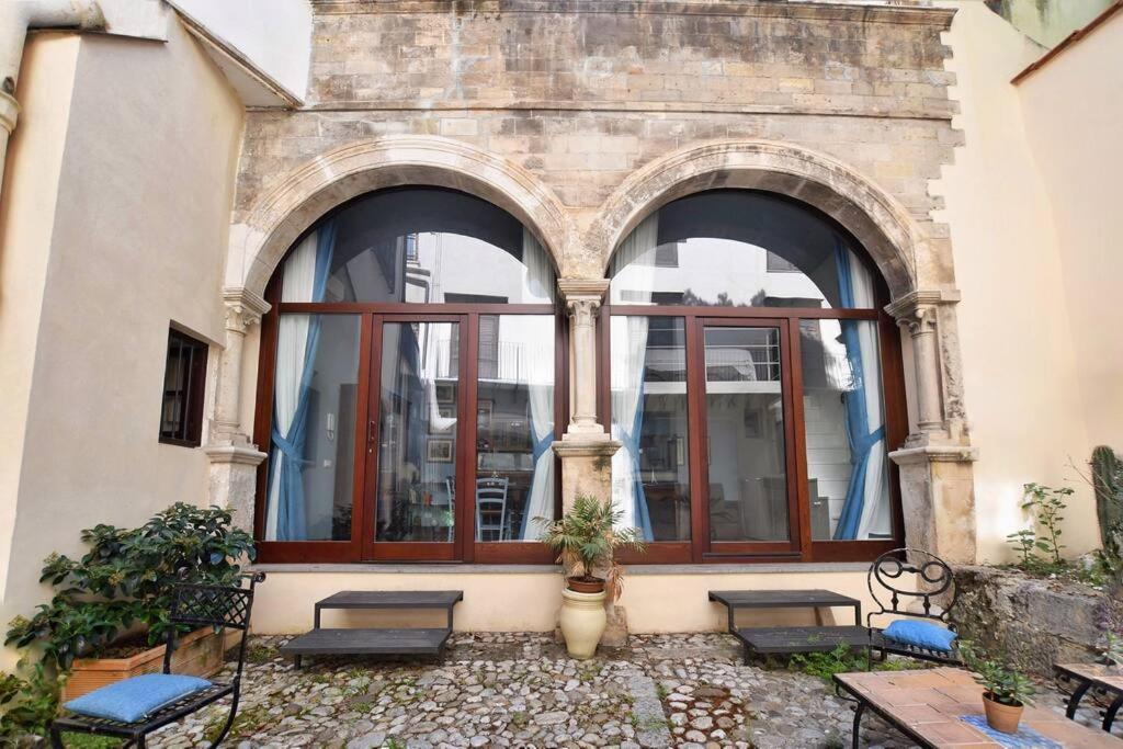 Iflat Agli Archetti Del Centro Leilighet Palermo Eksteriør bilde